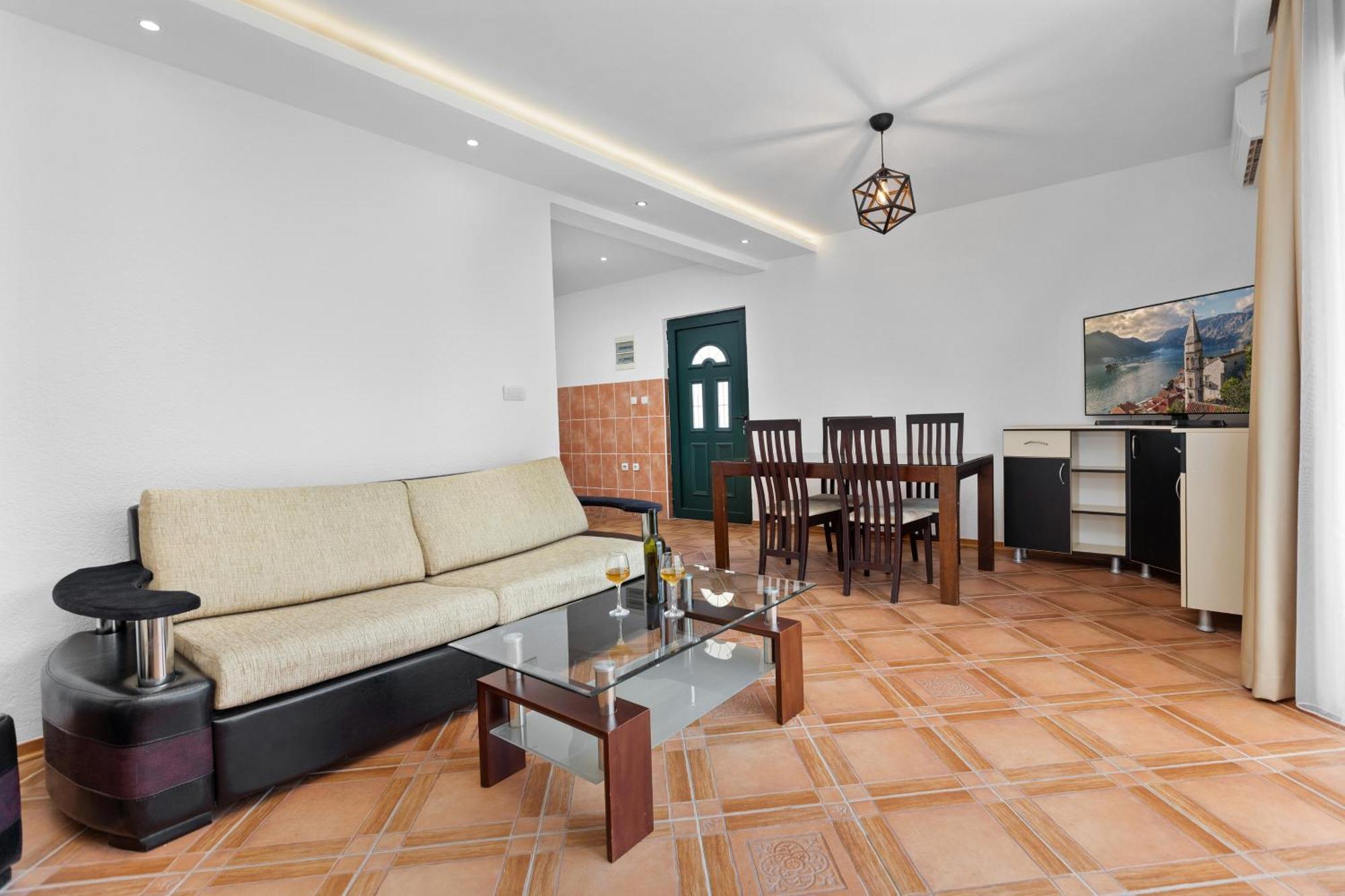 Apartment Doncic