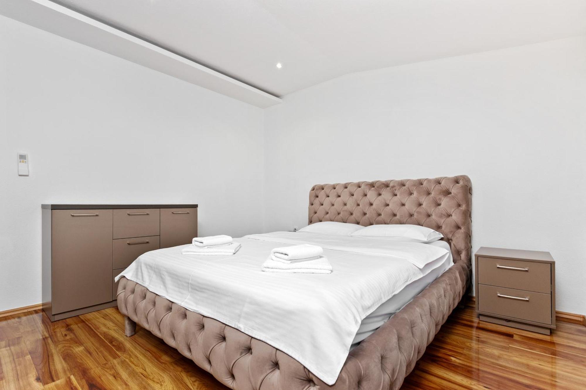 Doncic Apartment